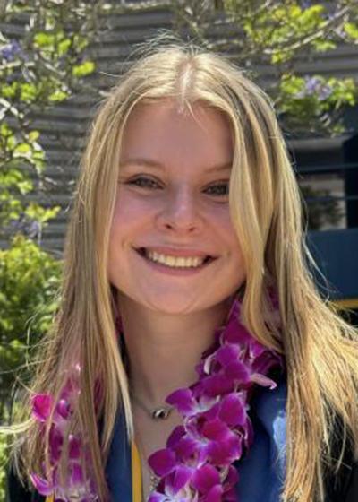 Miranda Lawrence photo